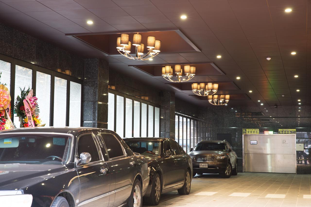 Hotel Mate Bundang Szongnam Kültér fotó